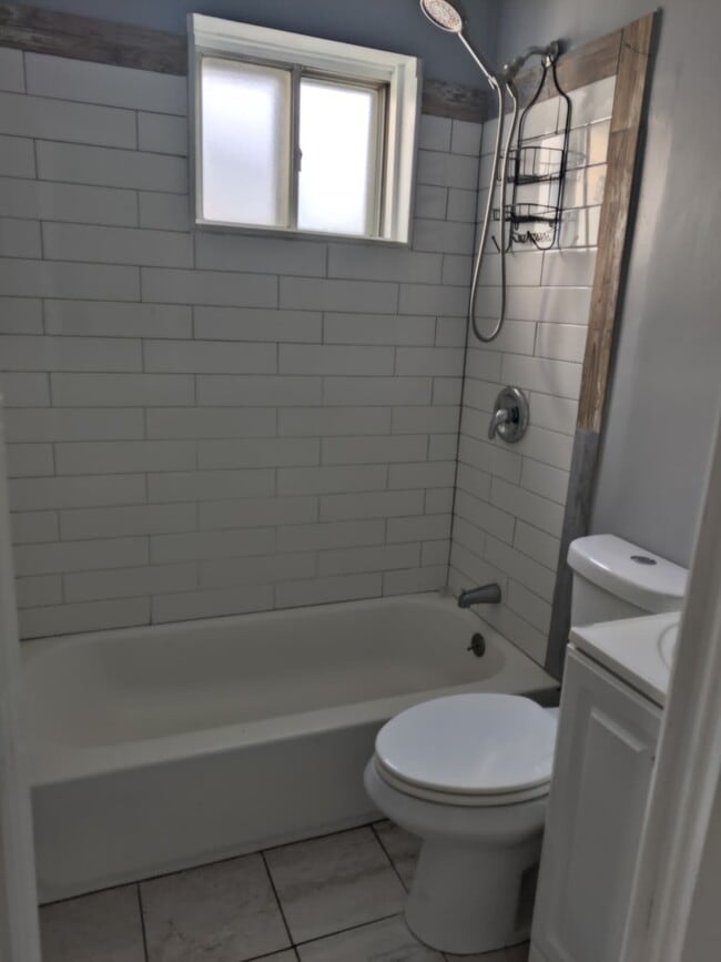 Building Photo - 5020 Westminster Ave