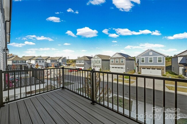 Building Photo - 15018 Scoter St