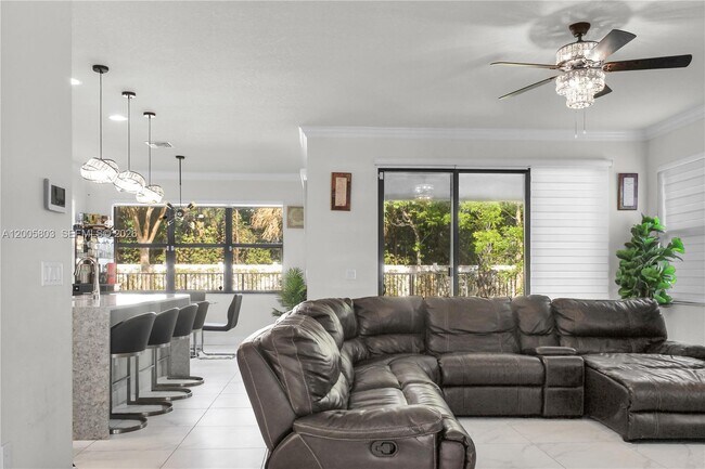 Building Photo - 7314 Estero Dr