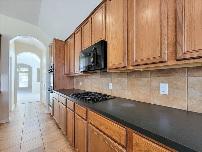 Building Photo - 25219 Piney Heights Ln