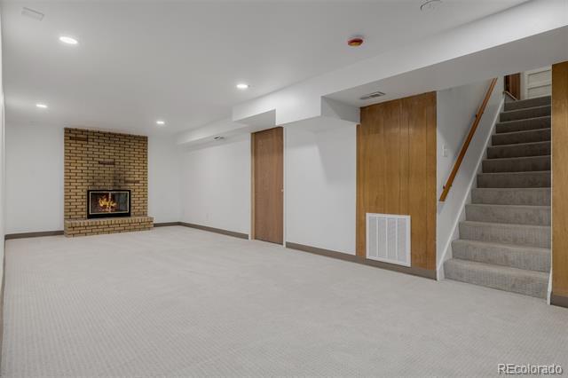 Building Photo - 6994 Teller Ct