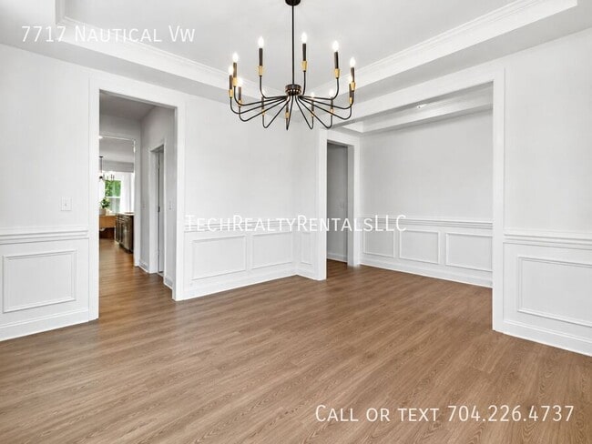 Building Photo - 7717 Nautical View