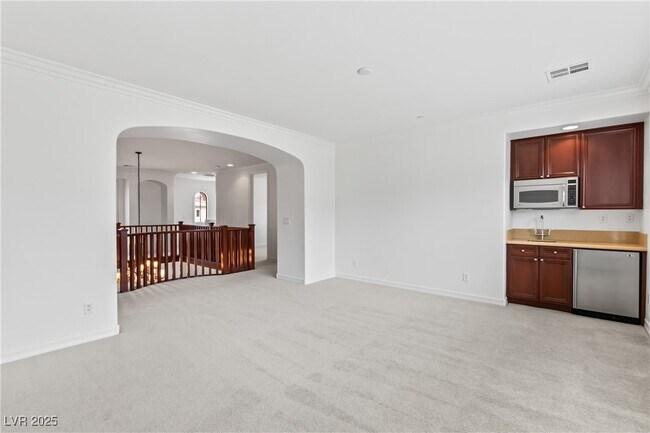 Building Photo - 58 Contrada Fiore Dr