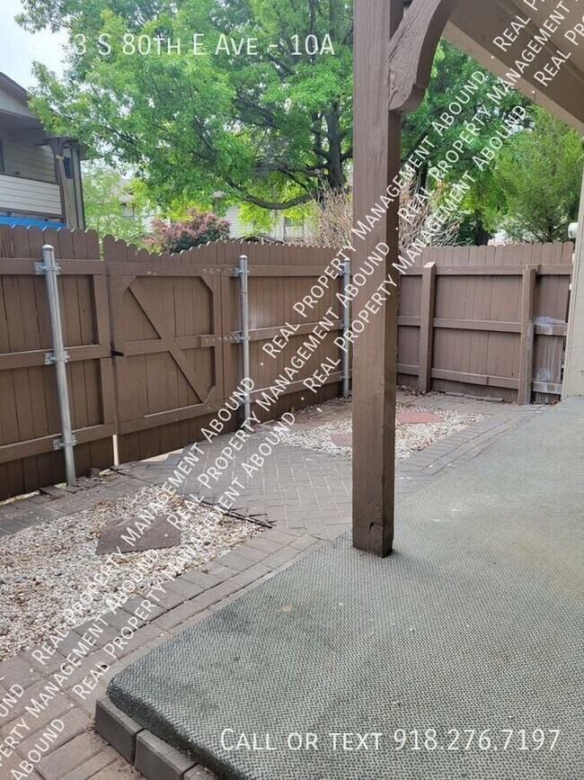 Building Photo - 6363 S 80th E Ave