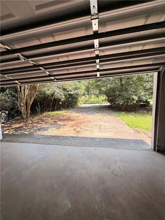 Building Photo - 3315 Canterbury Trail