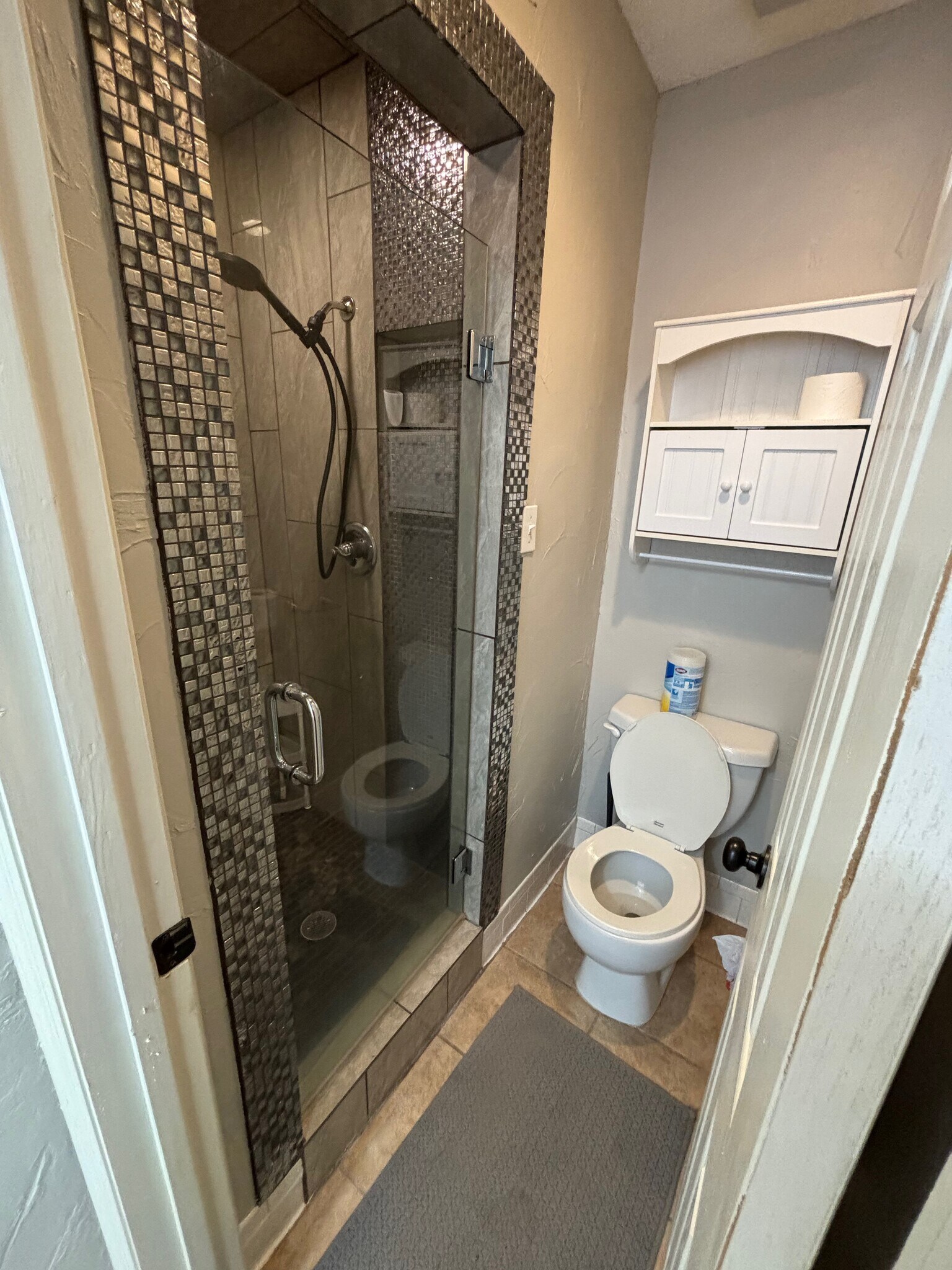 Master Bath - 8612 S 31st Ter