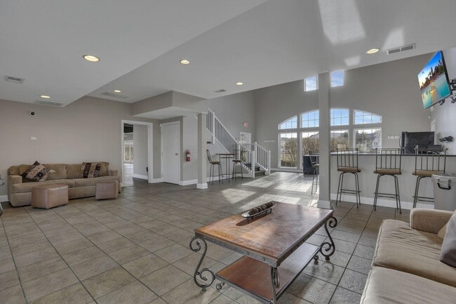 Building Photo - 8277 Deering Oaks Dr