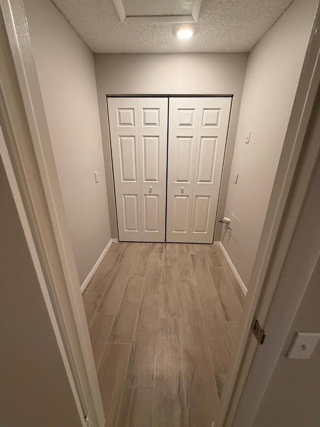 Building Photo - 6303 SW 116th Pl