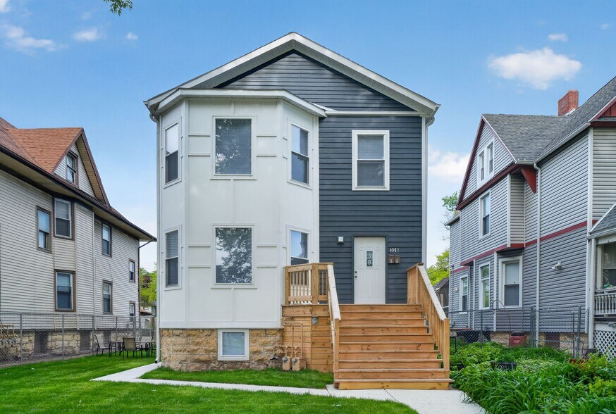 Building Photo - 328 N Lockwood Ave