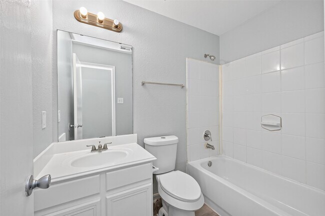 Building Photo - 22851 Twisting Pine Dr