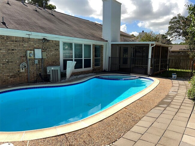 Building Photo - 3215 Bluebonnet Meadows Ln