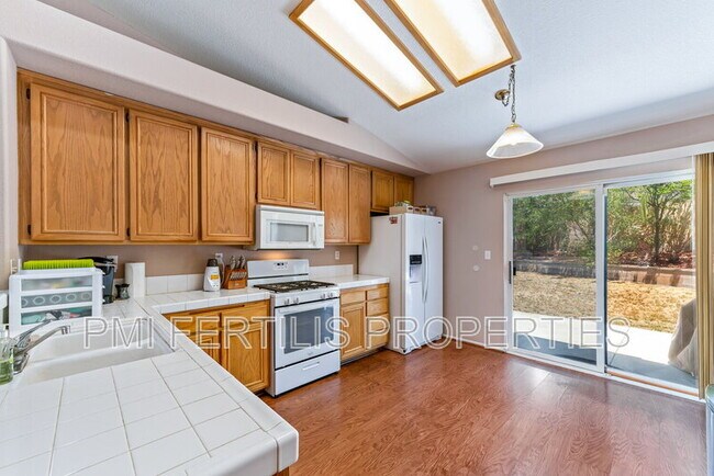 Building Photo - 7215 New Mexico Ct