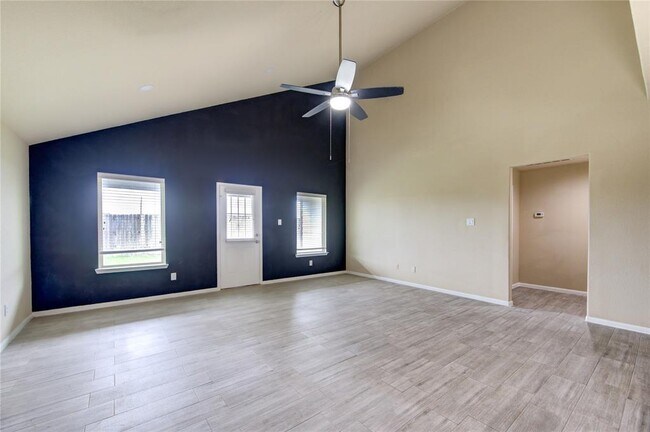 Building Photo - 17834 Royal Breccia Ln
