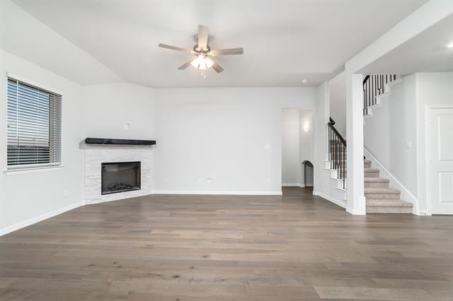 Building Photo - 1820 Briar Rose Dr