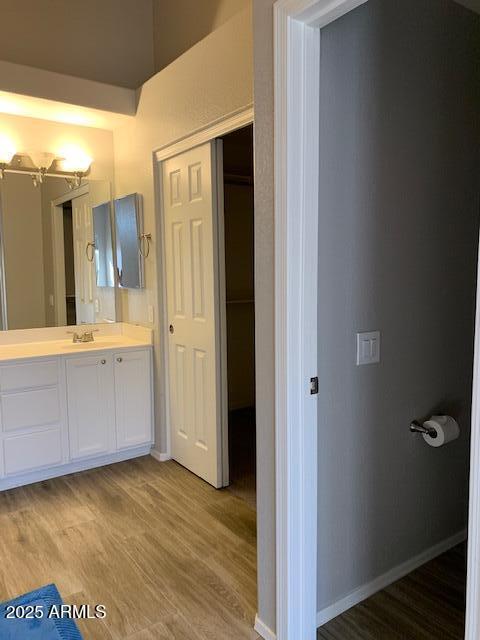 Building Photo - 1373 W Kesler Ln