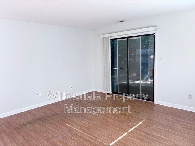 Building Photo - 2100 Spring Forest Rd