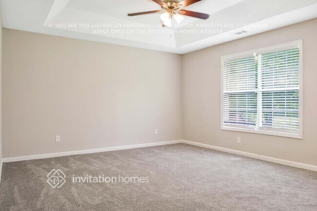 Building Photo - 413 Jordan Ln