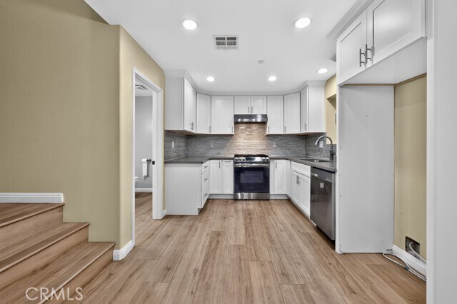 Building Photo - 7592 Artesia Blvd