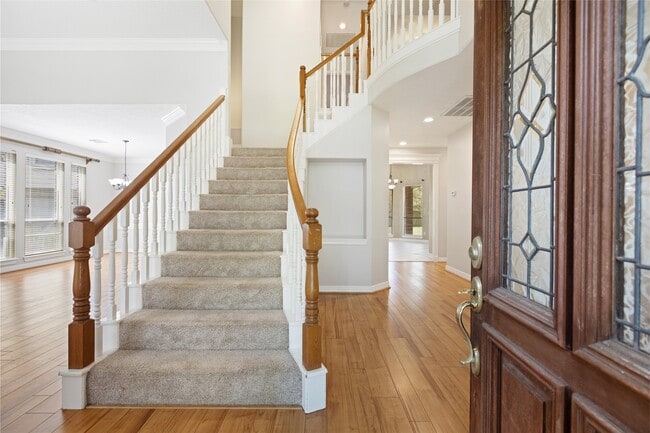 Building Photo - 13135 Finch Brook Dr