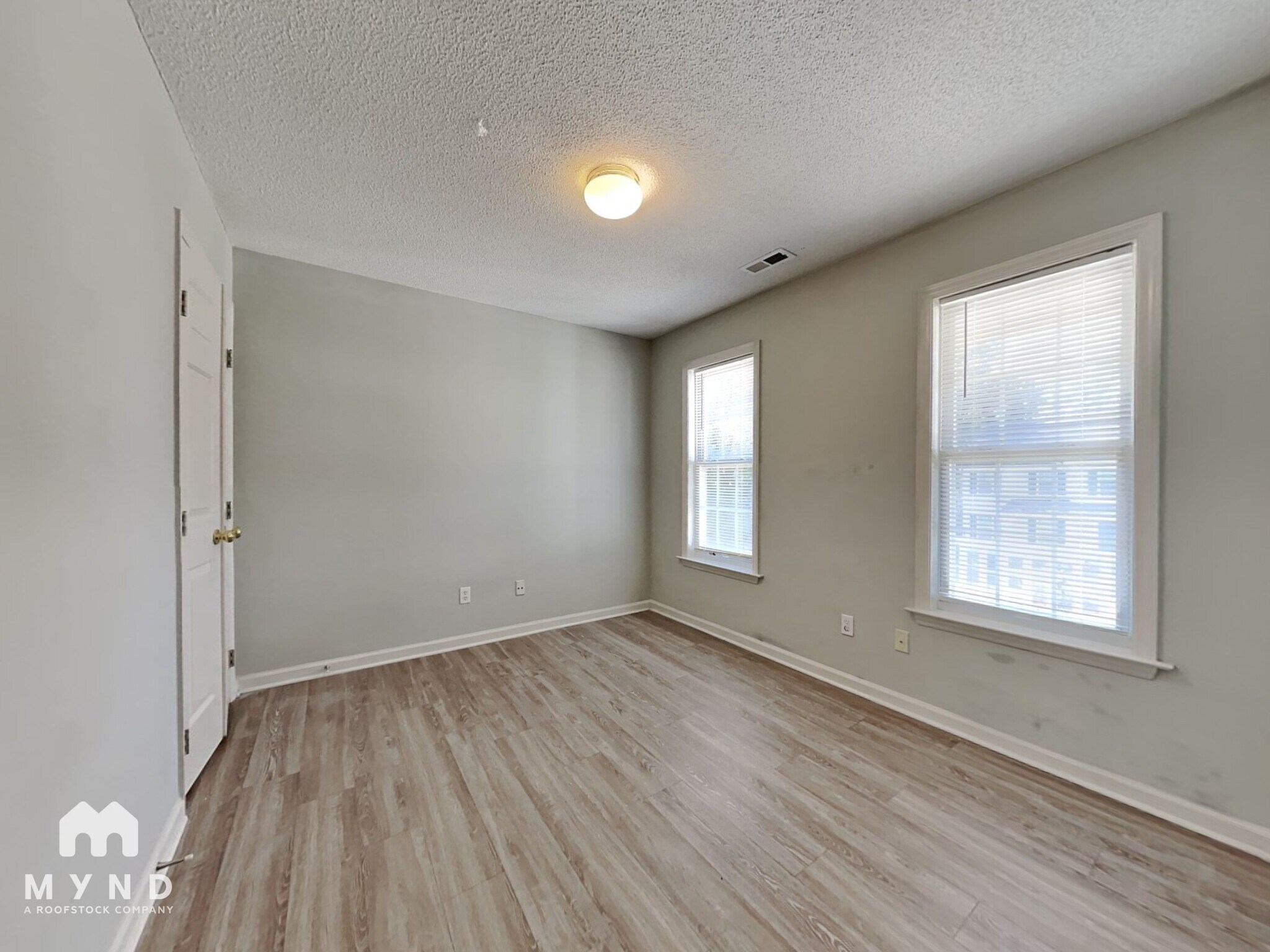 Building Photo - 1808 Crag Burn Ln