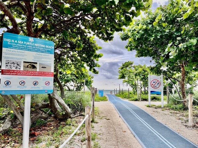 Building Photo - 9172 Collins Ave