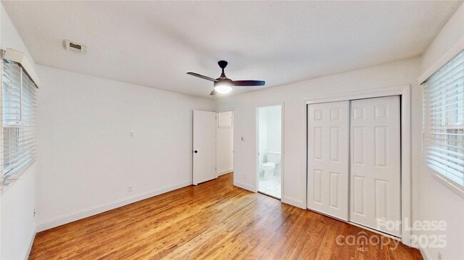 Building Photo - 3414 Bonneville Dr