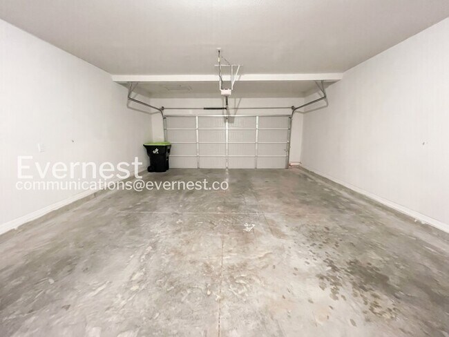 Building Photo - 309 Caledonia Ct