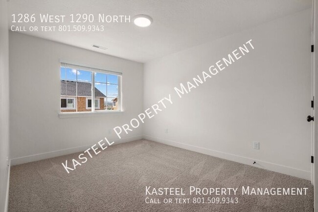 Building Photo - 1286 W 1290 N