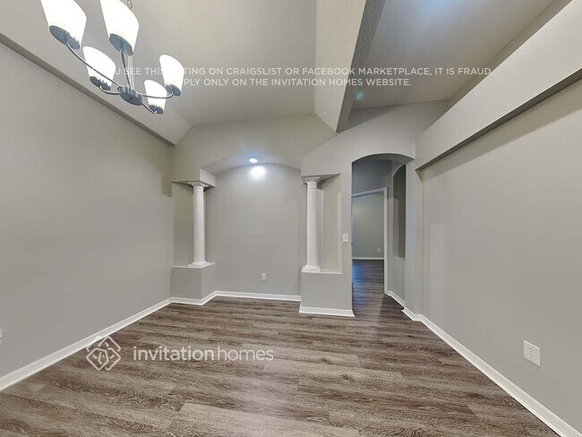 Building Photo - 912 Cooper Ridge Pl