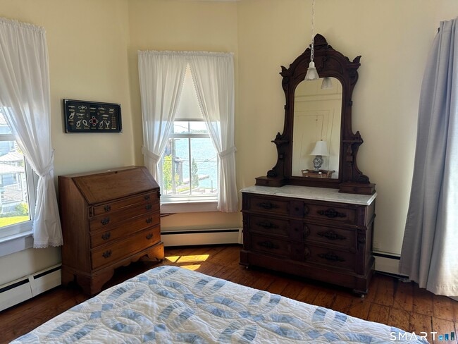Building Photo - 18 Prospect Hill Rd