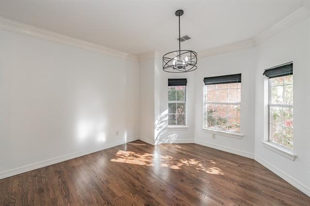 Building Photo - 4213 Wycliff Ave