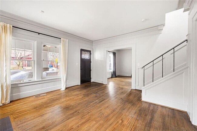 Building Photo - 193 Feld Ave