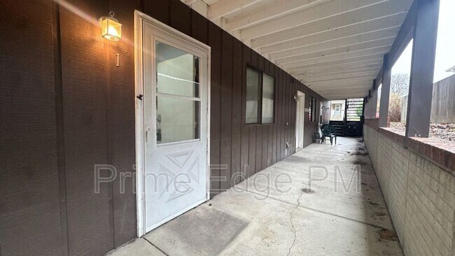 Building Photo - 4521 Madison Ave