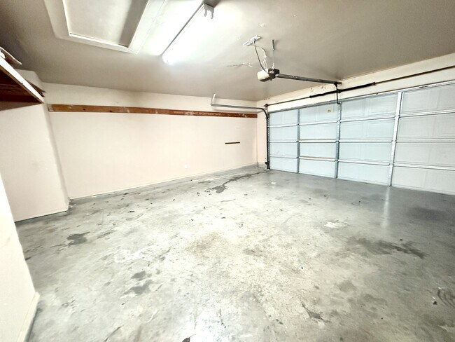 Building Photo - 4613 Mill Creek Dr