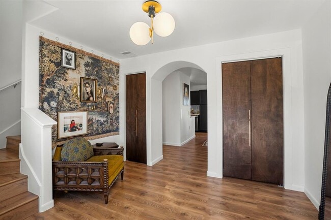 Building Photo - 6208 Perlita Dr