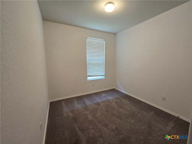 Building Photo - 334 Mistflower