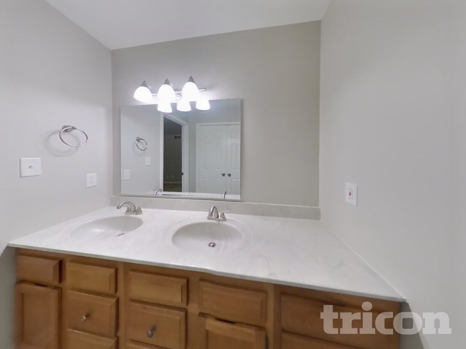 Building Photo - 3217 Muriel Pl