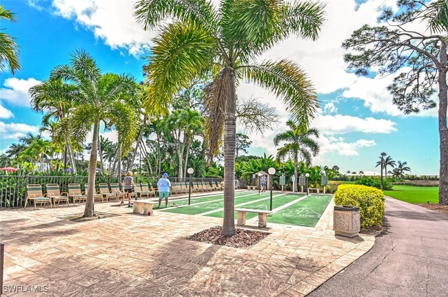 Building Photo - 83 Glades Blvd