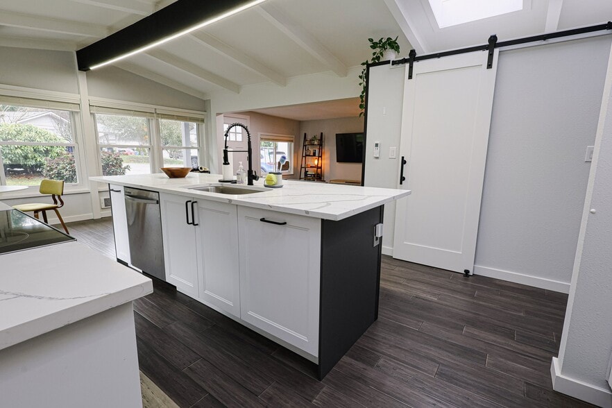 Building Photo - 18912 46th Ave S