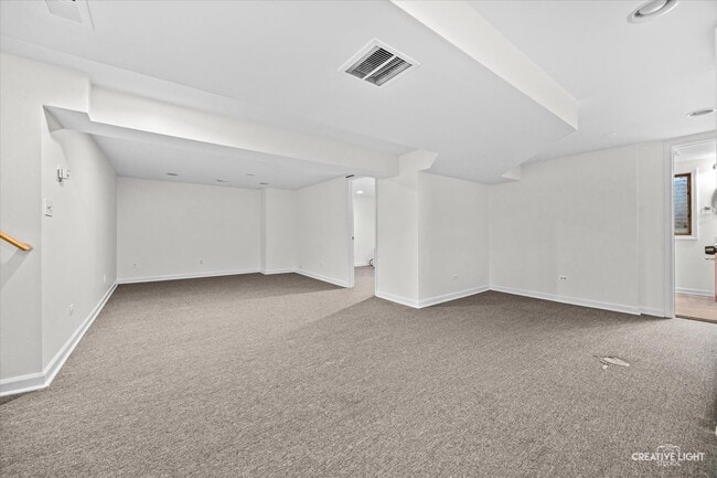 Building Photo - 1333 Briarwood Dr