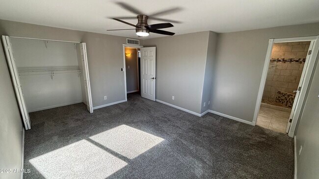 Building Photo - 8625 E Valley View Rd