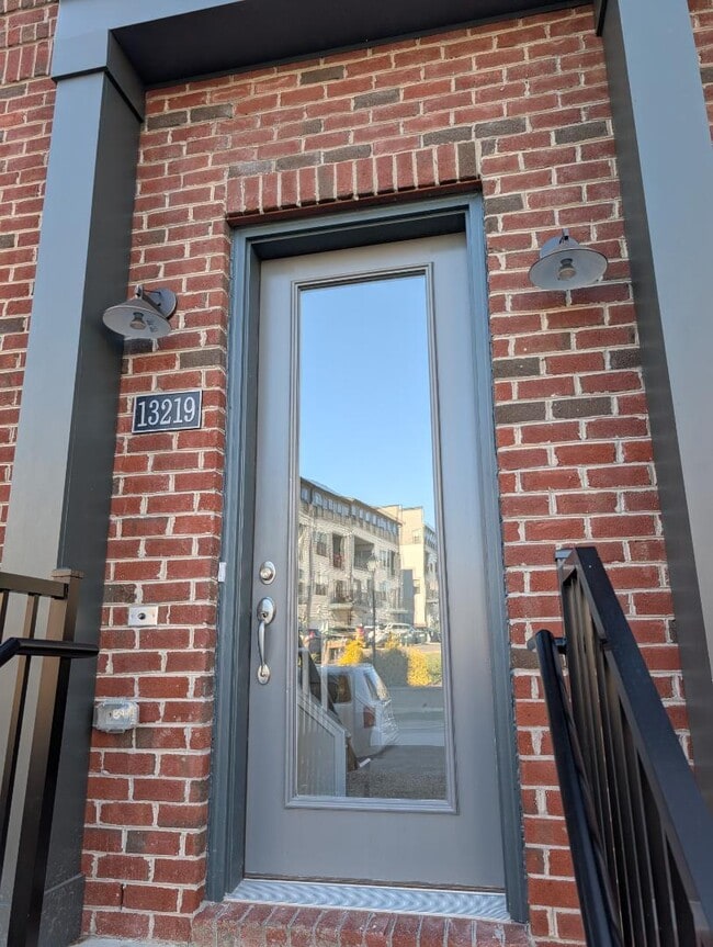 Building Photo - 13219 Garland Ln