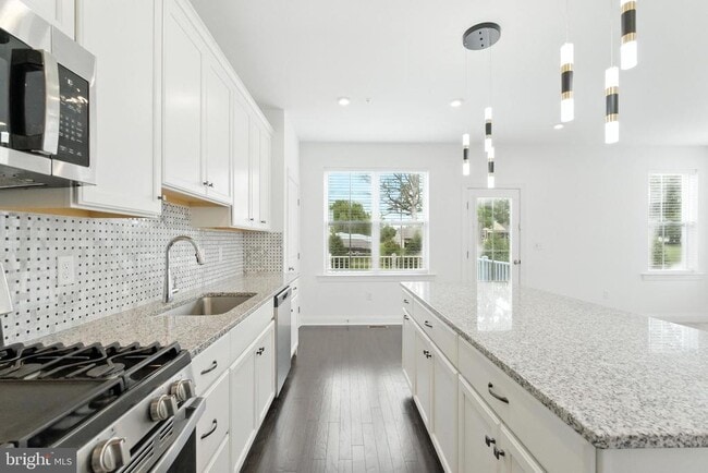 Building Photo - 66 Ironwood Dr