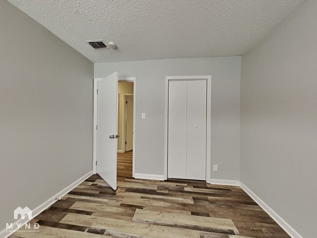 Building Photo - 5213 Wendel Dr