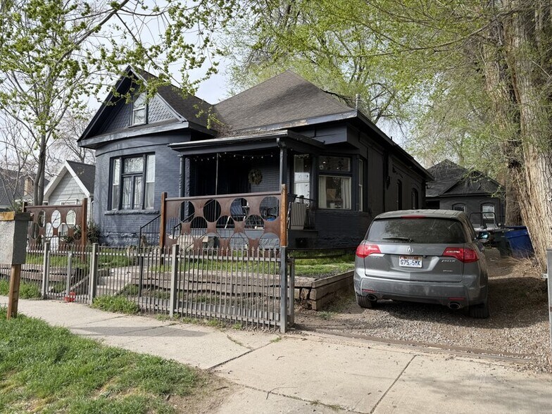 Building Photo - 553 E 700 S