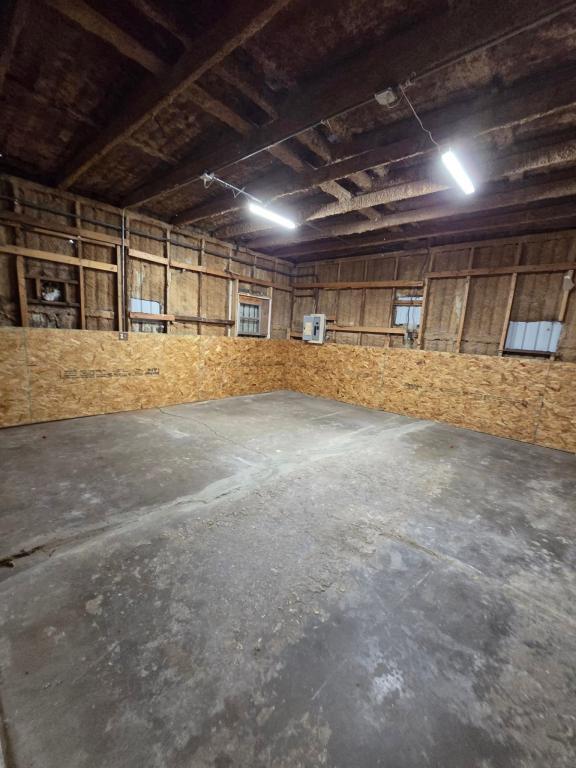 Building Photo - 2204 Princeton Ave