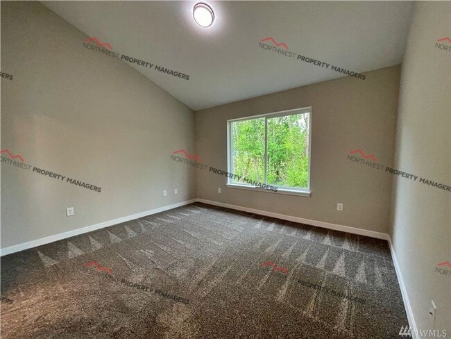 Building Photo - STATUS: AVAILABLE   | R245B  |  $2095 + $100 FLAT RATE FOR W/S/G ** MOVE IN SPECIAL**