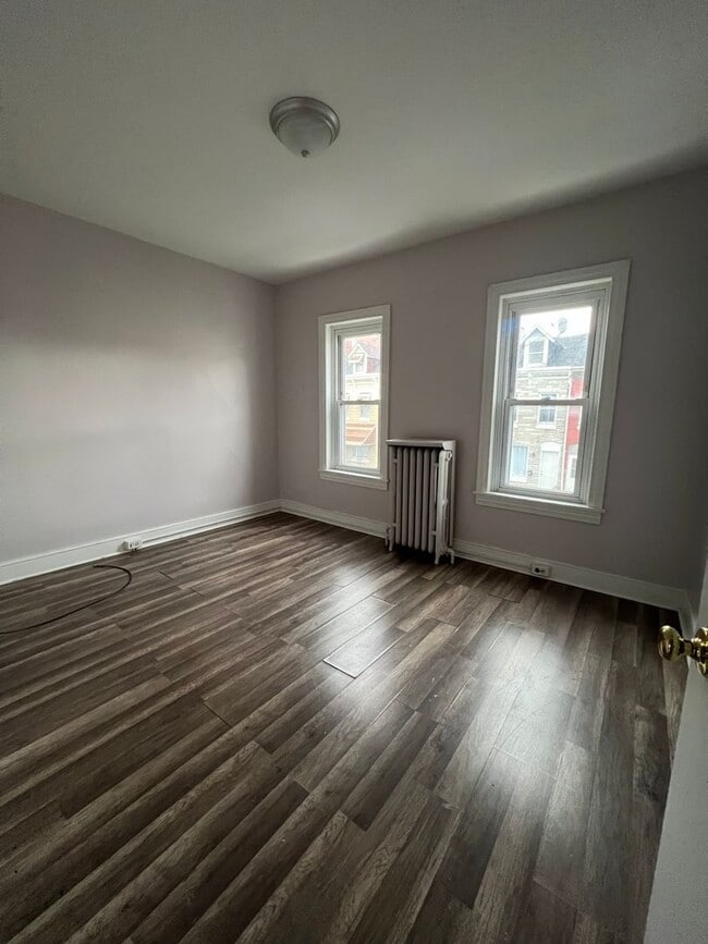 Building Photo - Reading 3 BR Townhome For Rent