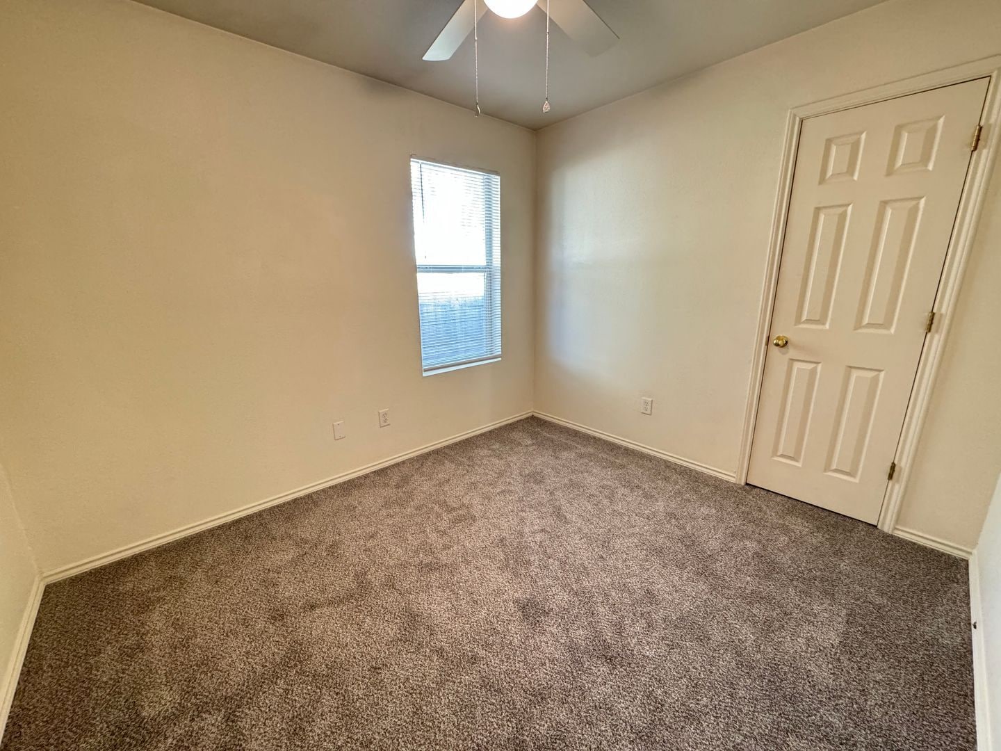 Building Photo - 3809 Edgefield St