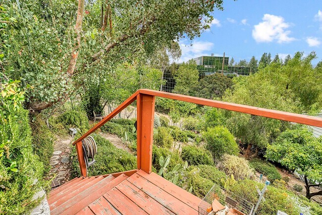 Building Photo - FALL IN LOVE with a Woodland Hills View